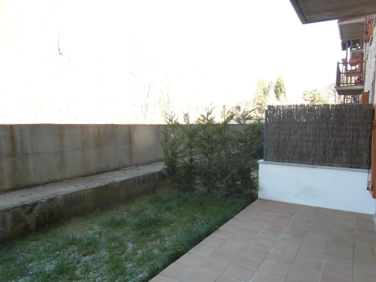B25 - La Granja, Bajo Con Jardin - Villmor Apartment Benasque Bagian luar foto